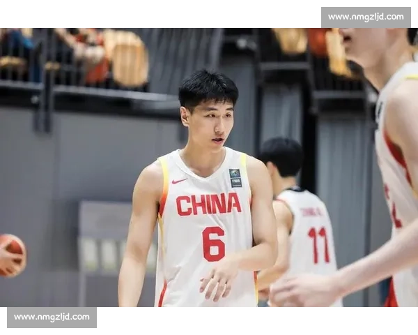 崔新泉高效 14+4 助率队取胜 能攻善传尽显全能身手